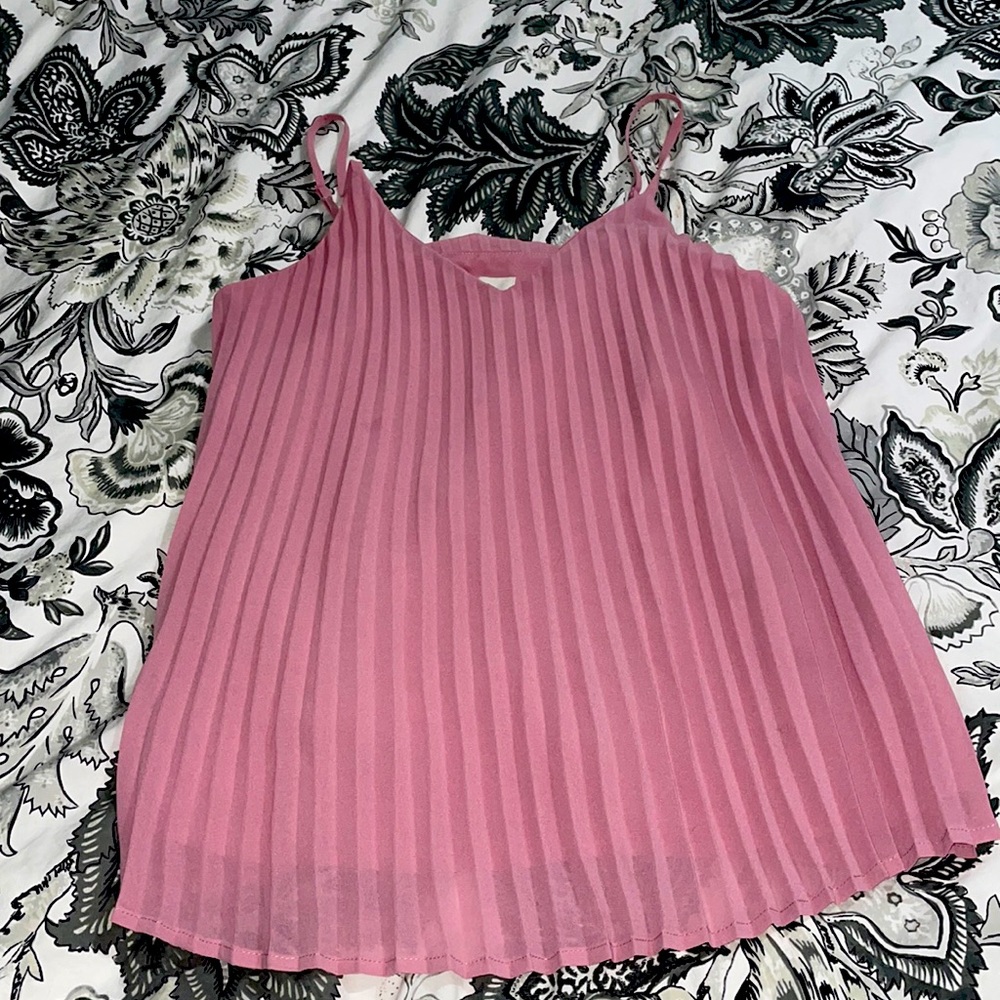 NWOT Ruffle Cami- Size Small - Picture 3 of 5